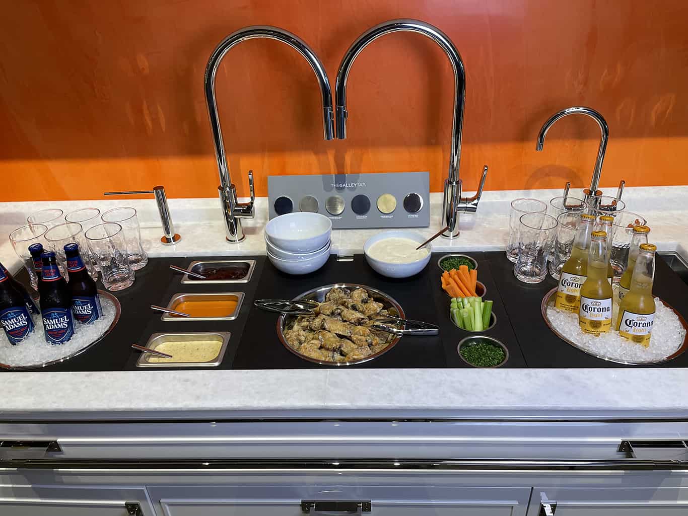 Tailgating Wings: A Must-Have for Game Day