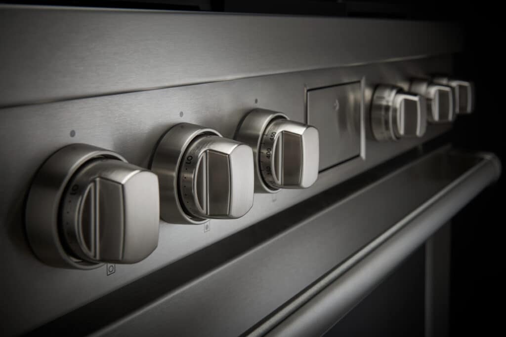 A Dual Fuel Range: The Best of Both Worlds